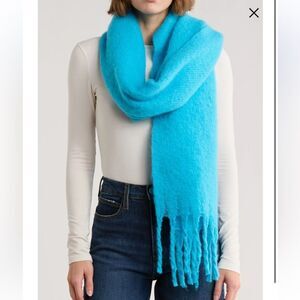 NWT Kurt Geiger bright blue Scarf